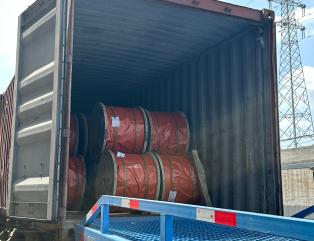 Verpackung, Logistik und Lieferung von Aufzugsdrahtseilen